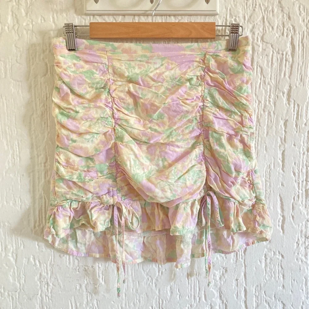 Wild Fable Floral Print Mini Skirt Size Medium